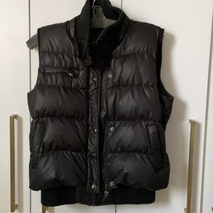 Black puffer vest | GUESS